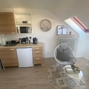 Privates Neu Renoviertes In Apartment Schwaig bei Nürnberg